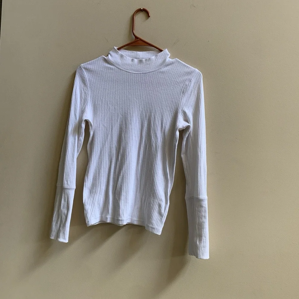Free People The Rickie - Neck Top Womens SZ‎ - Small. (White)